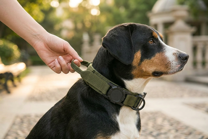 Collar Kano™ con Soporte para Localizador (tipo AirTag)